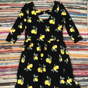 Lemon print / black midi dress
